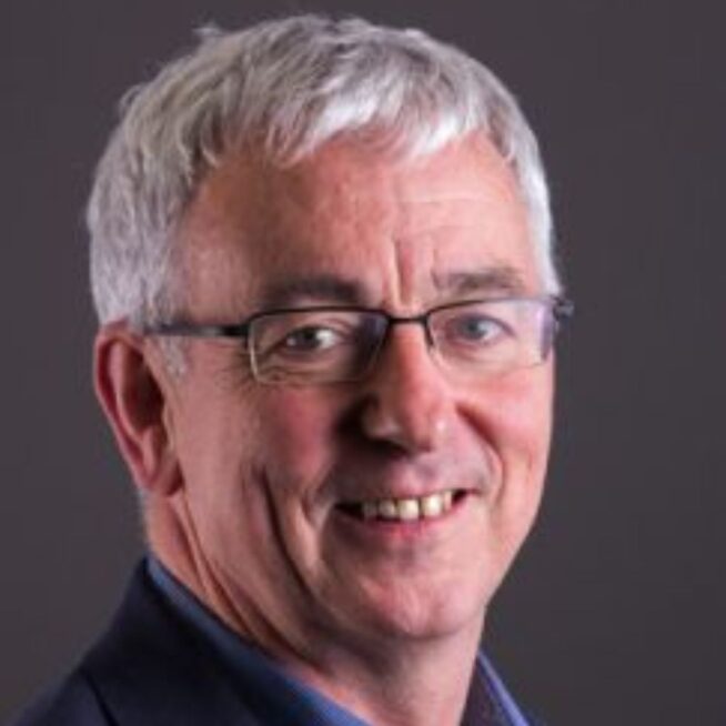 Headshot of Des McNulty